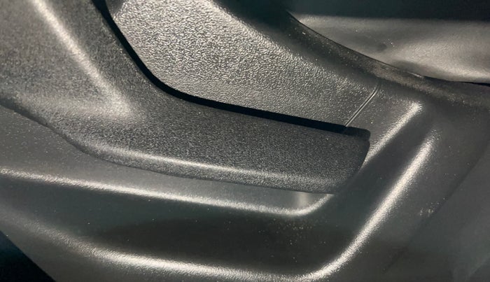 2023 Maruti New Wagon-R LXI CNG 1.0, CNG, Manual, 33,152 km, Driver Side Adjustment Panel