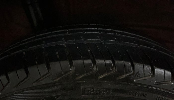 2023 Maruti New Wagon-R LXI CNG 1.0, CNG, Manual, 33,152 km, Right Rear Tyre Tread