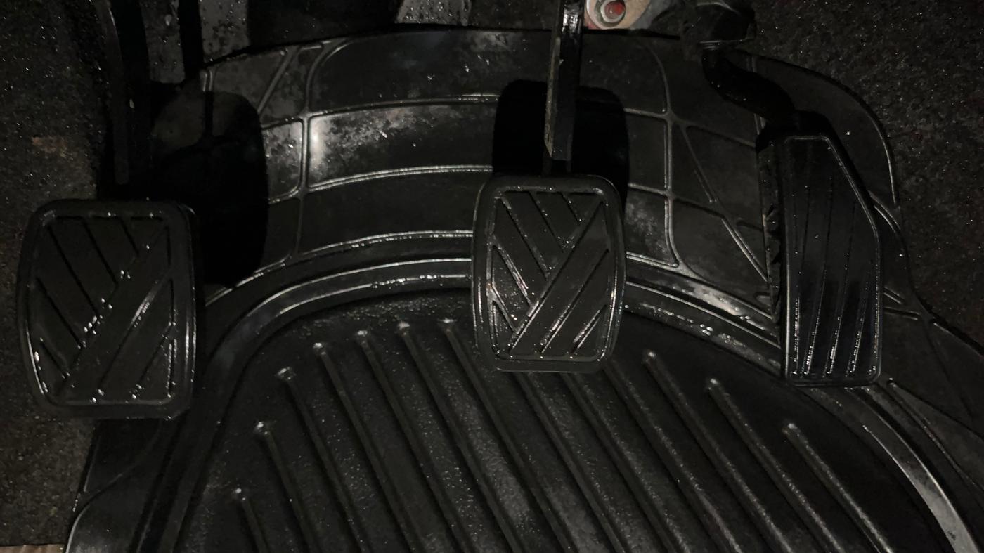 2023 Maruti New Wagon-R LXI CNG 1.0, CNG, Manual, 33,152 km, Pedals