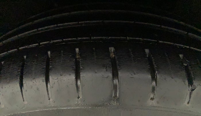 2019 Maruti Baleno ALPHA PETROL 1.2, Petrol, Manual, 51,869 km, Left Rear Tyre Tread