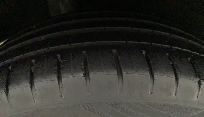 2019 Maruti Baleno ALPHA PETROL 1.2, Petrol, Manual, 51,869 km, Right Rear Tyre Tread