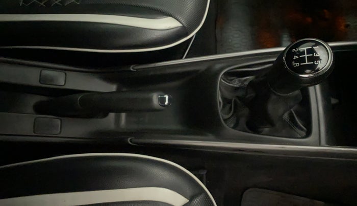 2019 Maruti Baleno ALPHA PETROL 1.2, Petrol, Manual, 51,869 km, Gear Lever