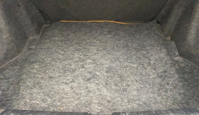 2016 Honda Amaze 1.2L I-VTEC SX, Petrol, Manual, 77,809 km, Boot Inside