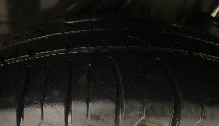 2016 Honda Amaze 1.2L I-VTEC SX, Petrol, Manual, 77,809 km, Left Rear Tyre Tread