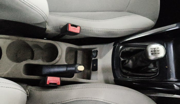 2017 Ford Ecosport TITANIUM 1.5L DIESEL, Diesel, Manual, 76,054 km, Gear Lever