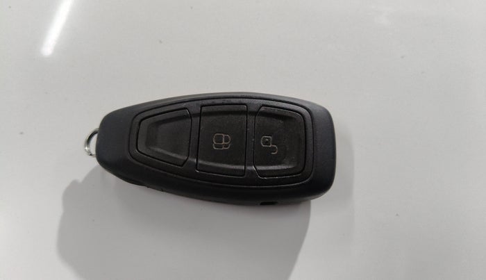 2017 Ford Ecosport TITANIUM 1.5L DIESEL, Diesel, Manual, 76,054 km, Key Close Up