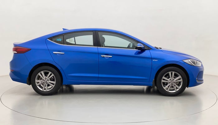 2017 Hyundai New Elantra 2.0 SX AT PETROL, Petrol, Automatic, 52,810 km, Right Side View