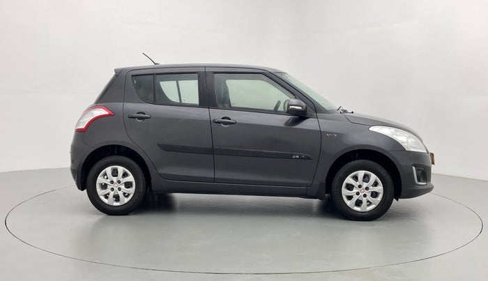 2017 Maruti Swift VXI D, Petrol, Manual, 17,149 km, Right Side View