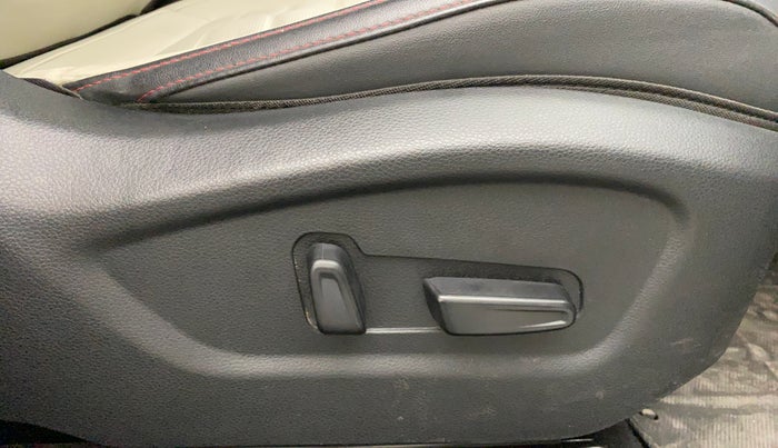 2019 KIA SELTOS GTX PLUS DCT 1.4 PETROL, Petrol, Automatic, 48,083 km, Driver Side Adjustment Panel