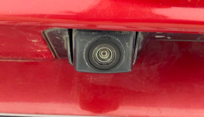 2019 Mahindra XUV300 W8 1.5 DIESEL, Diesel, Manual, 94,072 km, Parking Camera