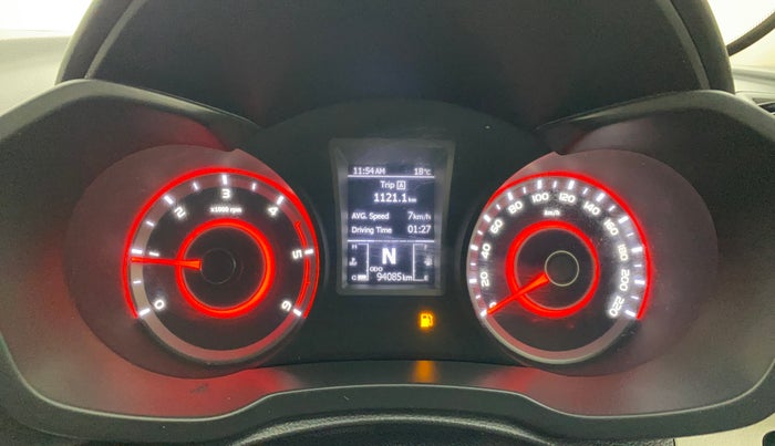 2019 Mahindra XUV300 W8 1.5 DIESEL, Diesel, Manual, 94,072 km, Odometer Image