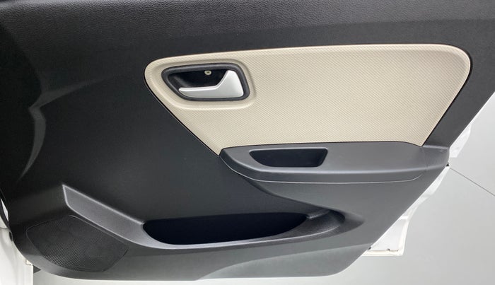 2021 Maruti Alto VXI, Petrol, Manual, 7,320 km, Driver Side Door Panels Control