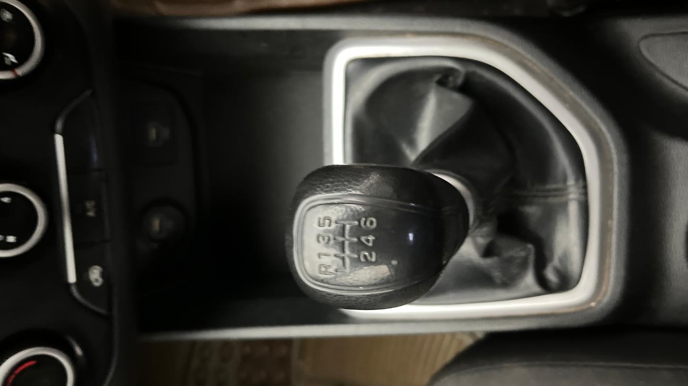 2018 Hyundai Creta E PLUS 1.6 PETROL, Petrol, Manual, 56,620 km, Gear Lever