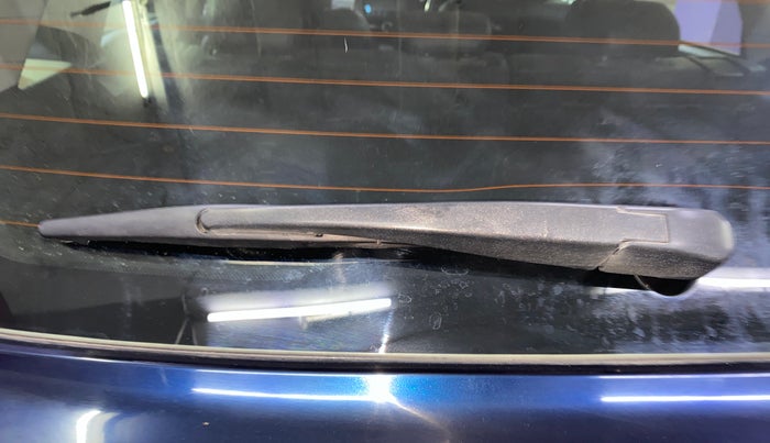 2022 Maruti Grand Vitara ALPHA SMART HYBRID, Petrol, Manual, 48,497 km, Rear Wiper