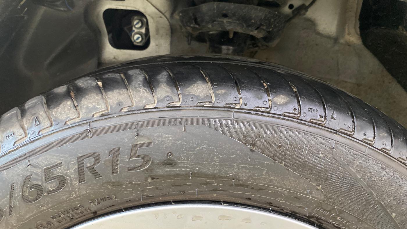2025 Hyundai EXTER SX Tech 1.2 HY CNG DUO MT, CNG, Manual, 944 km, Left Front Tyre Tread