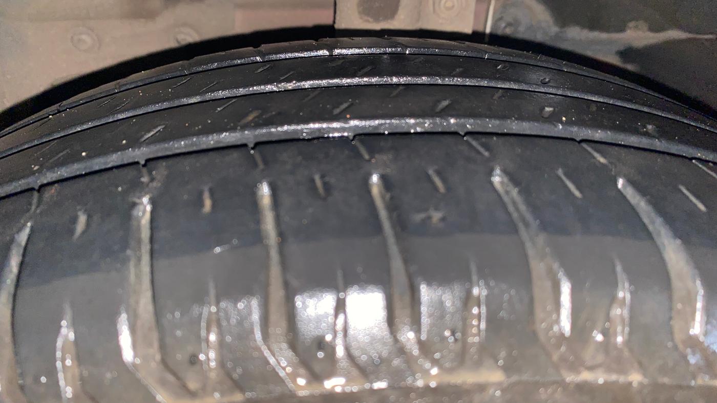 2019 Ford FREESTYLE TITANIUM 1.2 PETROL, Petrol, Manual, 89,393 km, Left Front Tyre Tread