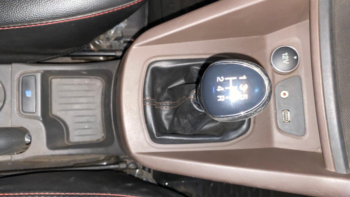 2019 Ford FREESTYLE TITANIUM 1.2 PETROL, Petrol, Manual, 89,393 km, Gear Lever