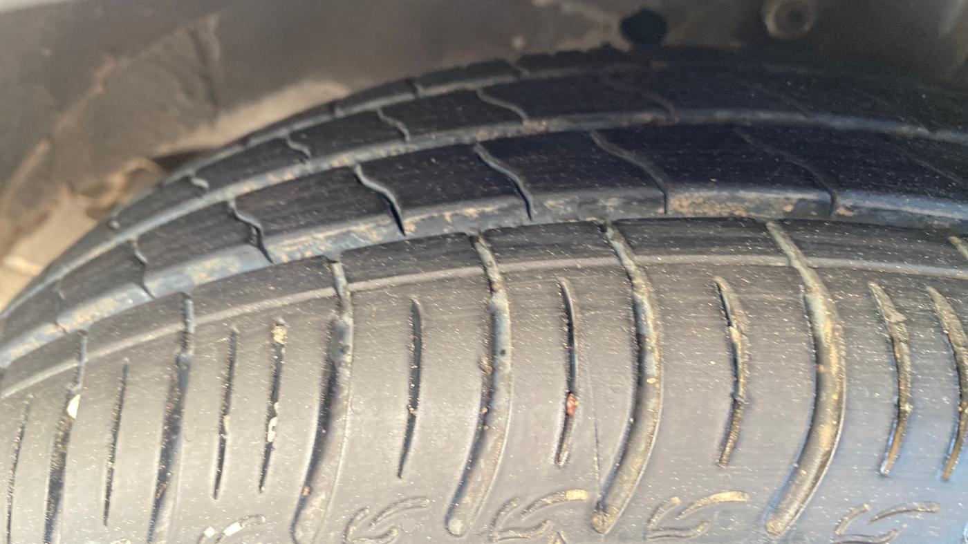 2013 Ford Figo EXI 1.4 DIESEL, Diesel, Manual, 91,497 km, Right Front Tyre Tread