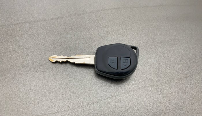 2016 Maruti Swift Dzire VXI, Petrol, Manual, 49,213 km, Key Close Up