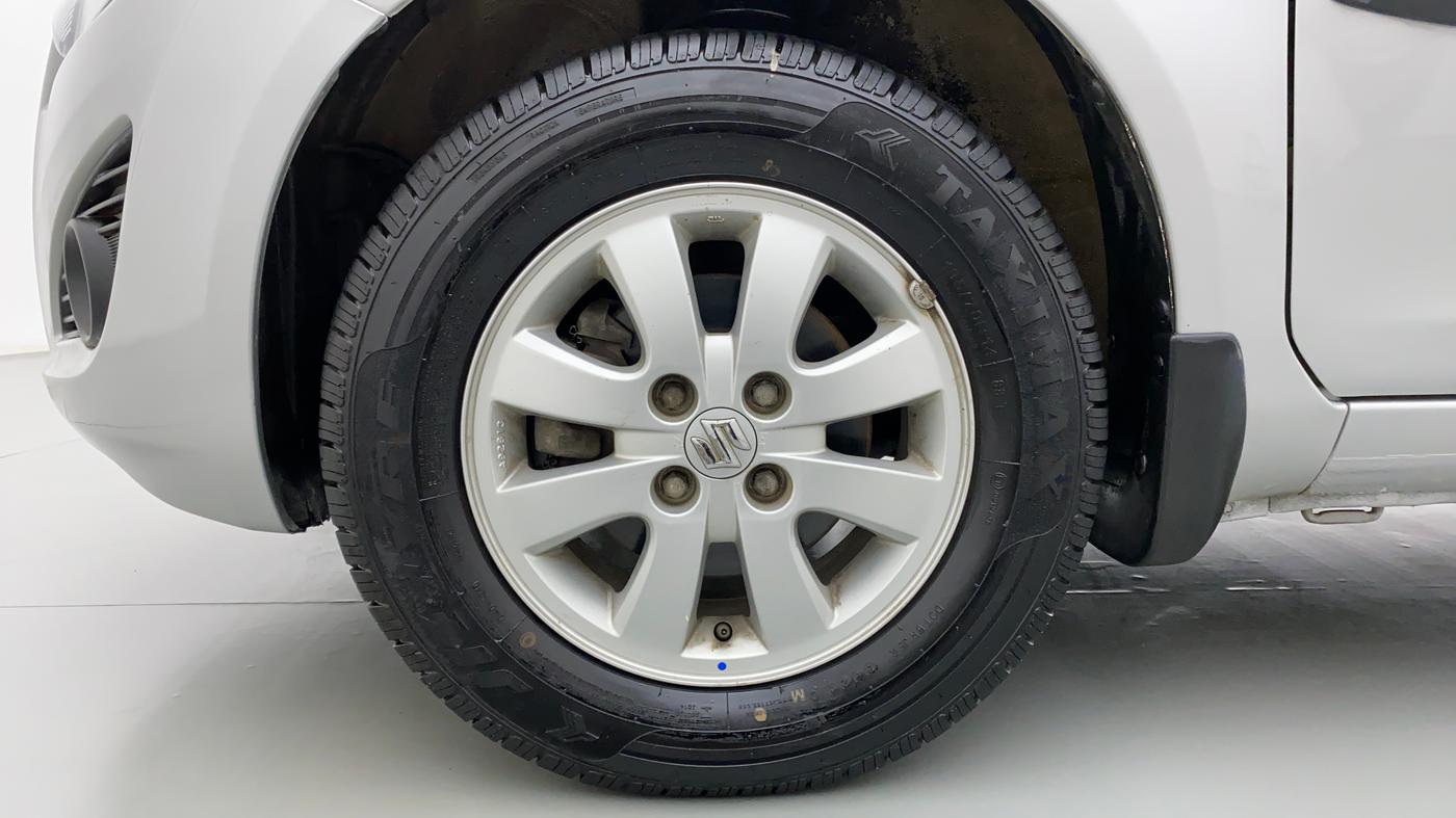 2015 Maruti Ritz ZXI, Petrol, Manual, 25,808 km, Left Front Wheel