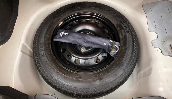 2015 Maruti Swift Dzire VXI AT, Petrol, Automatic, 19,080 km, Spare Tyre