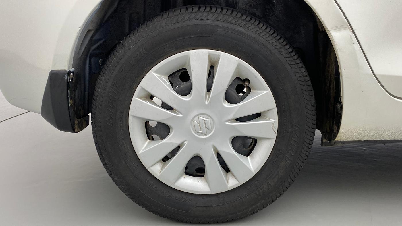 2015 Maruti Swift Dzire VXI AT, Petrol, Automatic, 19,080 km, Right Rear Wheel