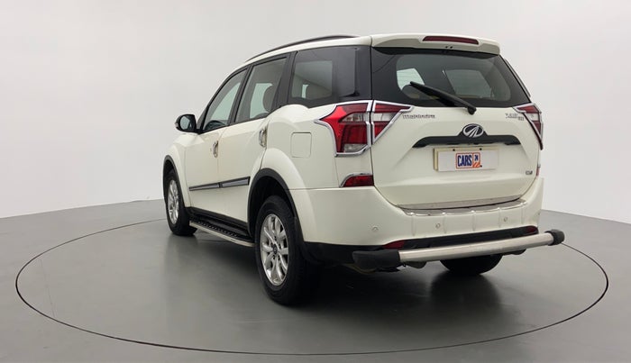2018 Mahindra XUV500 W9, Diesel, Manual, 45,996 km, Left Back Diagonal