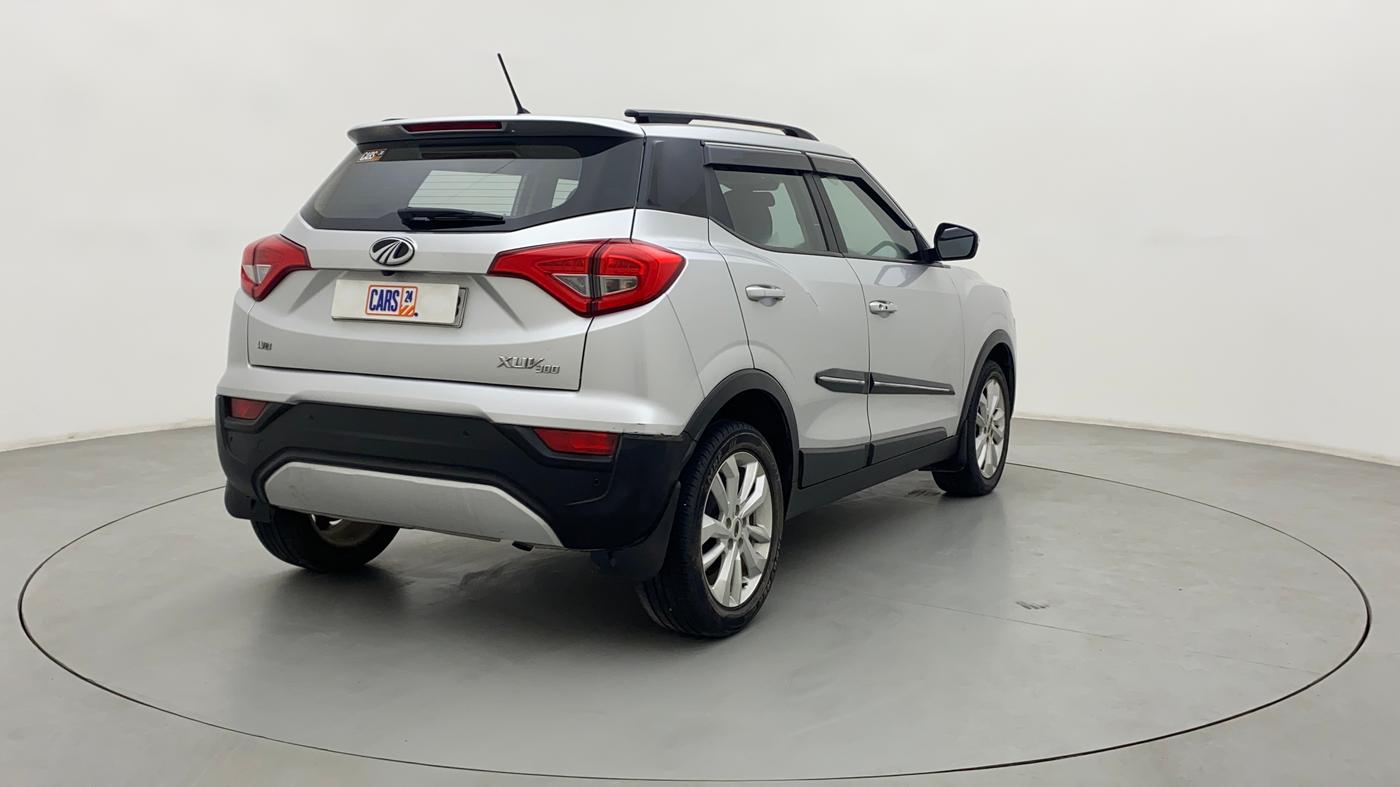 2020 Mahindra XUV300 W8 1.2 PETROL, Petrol, Manual, 30,717 km, Right Back Diagonal