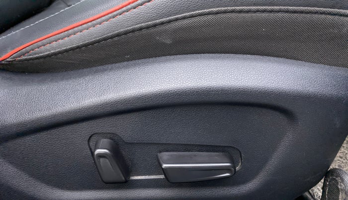 2022 Hyundai Creta SX (O) IVT KNIGHT 1.5 PETROL, Petrol, Automatic, 23,203 km, Driver Side Adjustment Panel