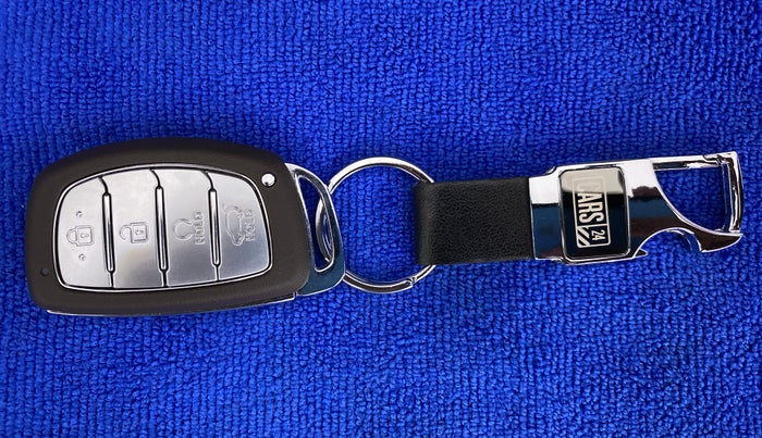 2022 Hyundai Creta SX (O) IVT KNIGHT 1.5 PETROL, Petrol, Automatic, 23,203 km, Key Close Up