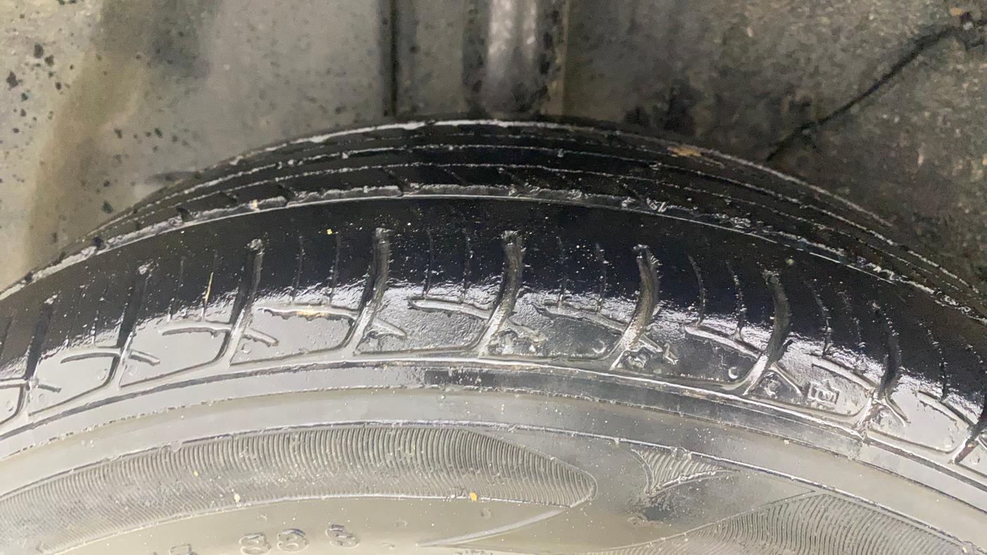 2022 Tata PUNCH ADVENTURE MT, CNG, Manual, 1,33,407 km, Right Rear Tyre Tread