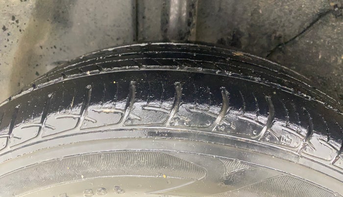 2022 Tata PUNCH ADVENTURE MT, CNG, Manual, 1,33,323 km, Right Rear Tyre Tread