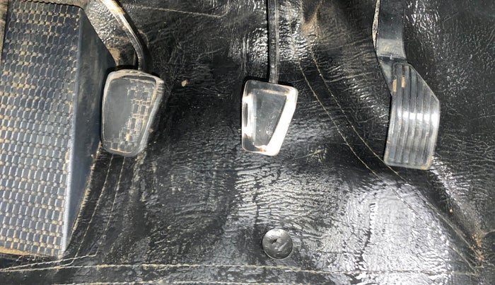 2022 Tata PUNCH ADVENTURE MT, CNG, Manual, 1,33,323 km, Pedals