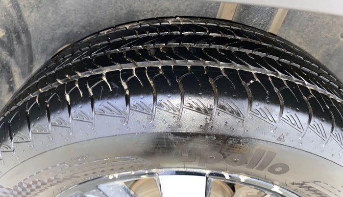 2020 MG HECTOR SHARP 1.5 DCT PETROL, Petrol, Automatic, 65,546 km, Left Rear Tyre Tread