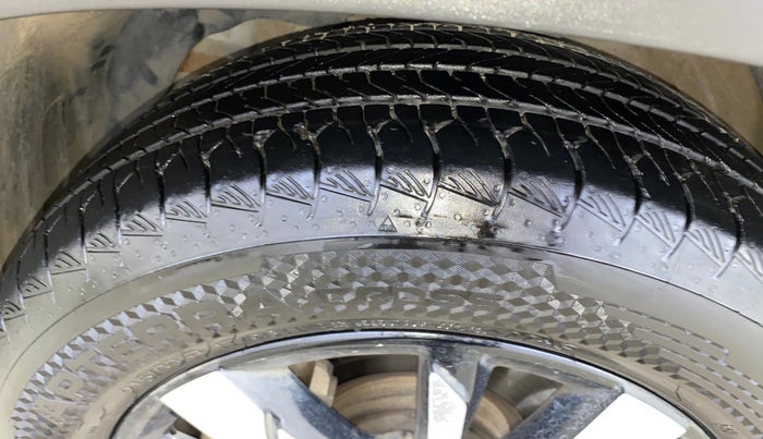 2020 MG HECTOR SHARP 1.5 DCT PETROL, Petrol, Automatic, 65,546 km, Left Front Tyre Tread