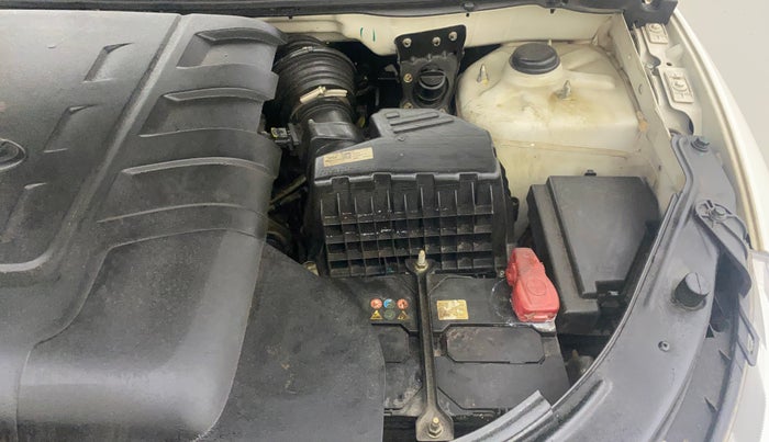 2021 Mahindra XUV500 W5, Diesel, Manual, 70,648 km, Engine View - Left