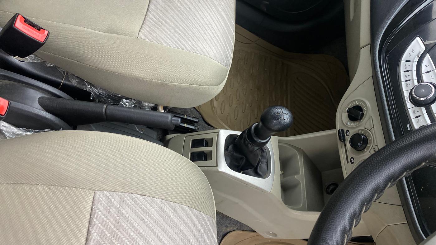 2016 Maruti Alto K10 VXI, Petrol, Manual, 14,288 km, Gear Lever