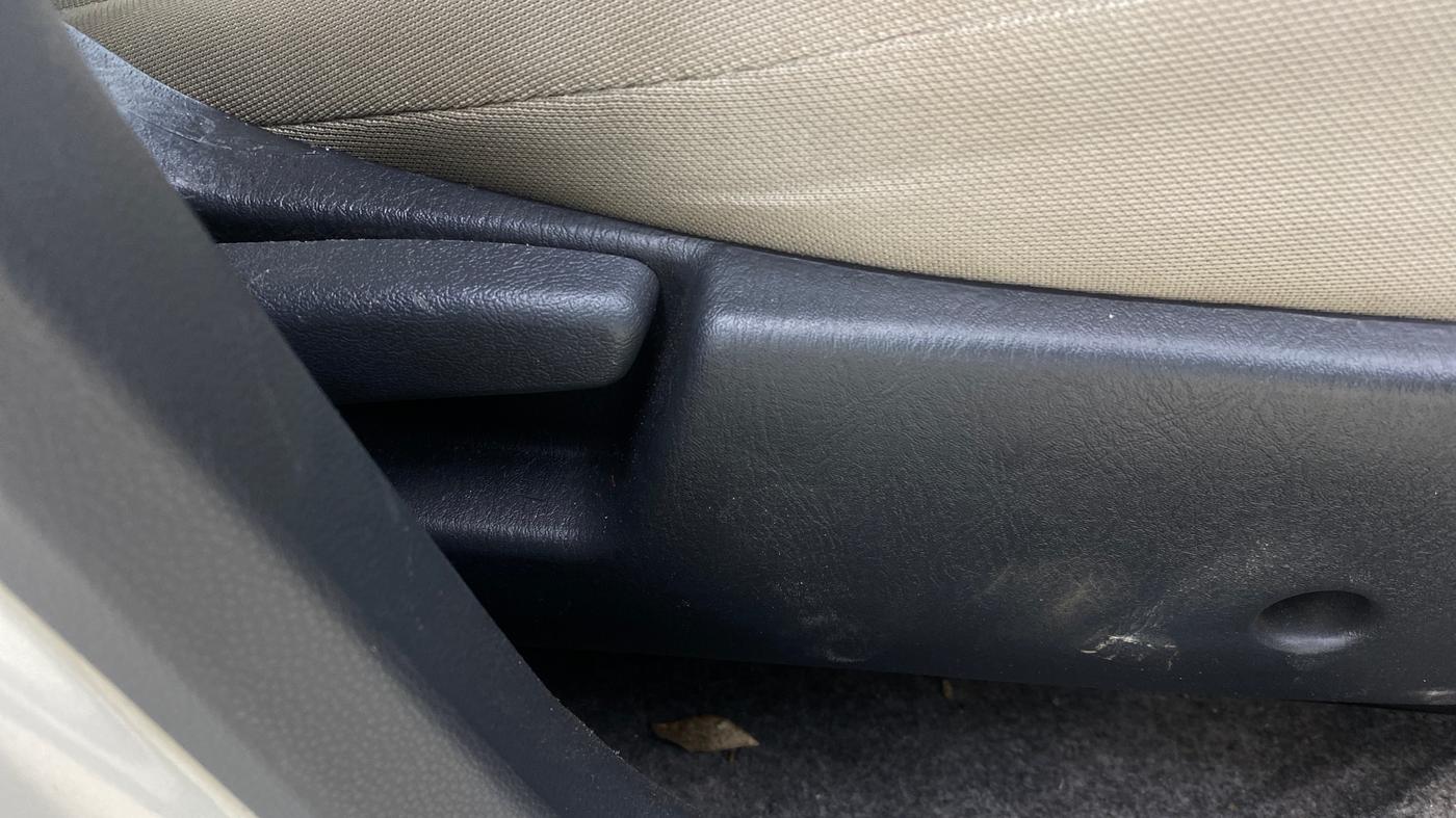 2016 Maruti Alto K10 VXI, Petrol, Manual, 14,288 km, Driver Side Adjustment Panel