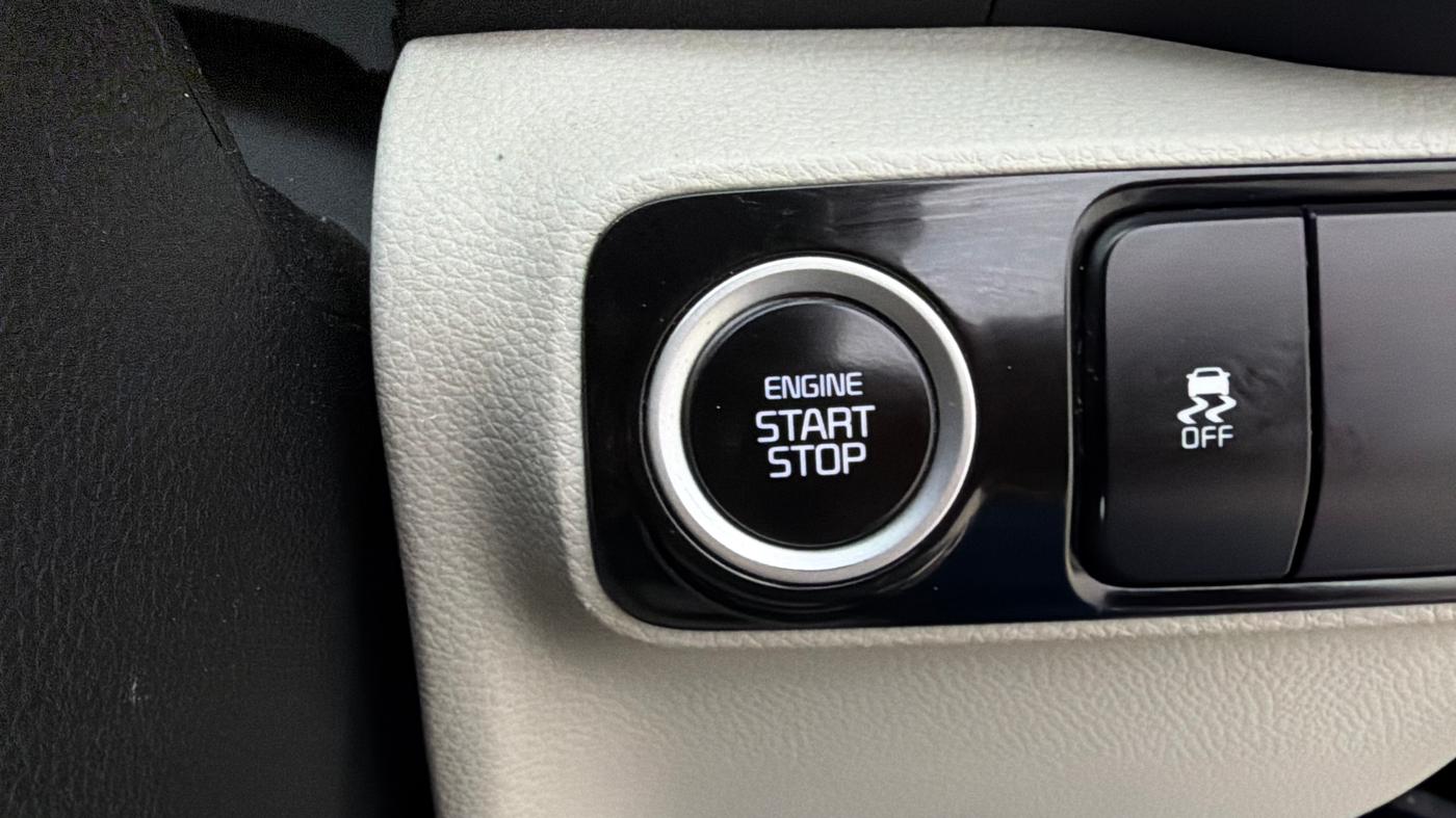 2022 KIA SONET HTX PLUS 1.0 IMT, Petrol, Manual, 62,620 km, Keyless Start/ Stop Button