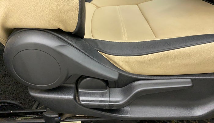 2020 Honda Amaze 1.2L I-VTEC S, Petrol, Manual, 36,305 km, Driver Side Adjustment Panel