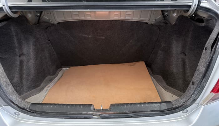 2015 Honda Amaze 1.2L I-VTEC S, Petrol, Manual, 87,865 km, Boot Inside