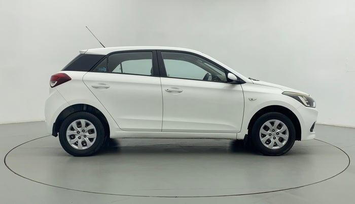 2015 Hyundai Elite i20 MAGNA 1.4 CRDI, Diesel, Manual, 78,136 km, Right Side View