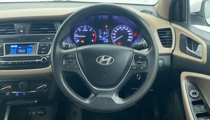 2015 Hyundai Elite i20 MAGNA 1.4 CRDI, Diesel, Manual, 78,136 km, Steering Wheel Close-up
