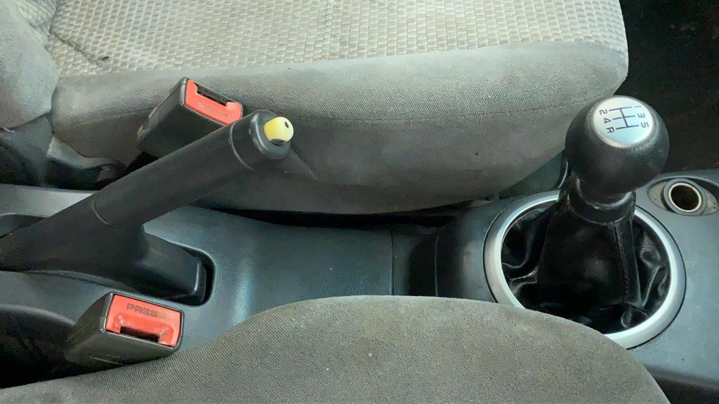 2012 Maruti Swift Dzire VXI, Petrol, Manual, 1,07,135 km, Gear Lever