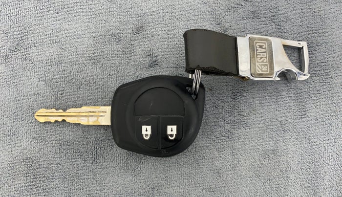 2012 Maruti Swift Dzire VXI, Petrol, Manual, 1,07,135 km, Key Close Up