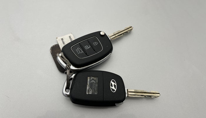 2015 Hyundai i20 Active 1.2 SX, Petrol, Manual, 92,820 km, Key Close Up