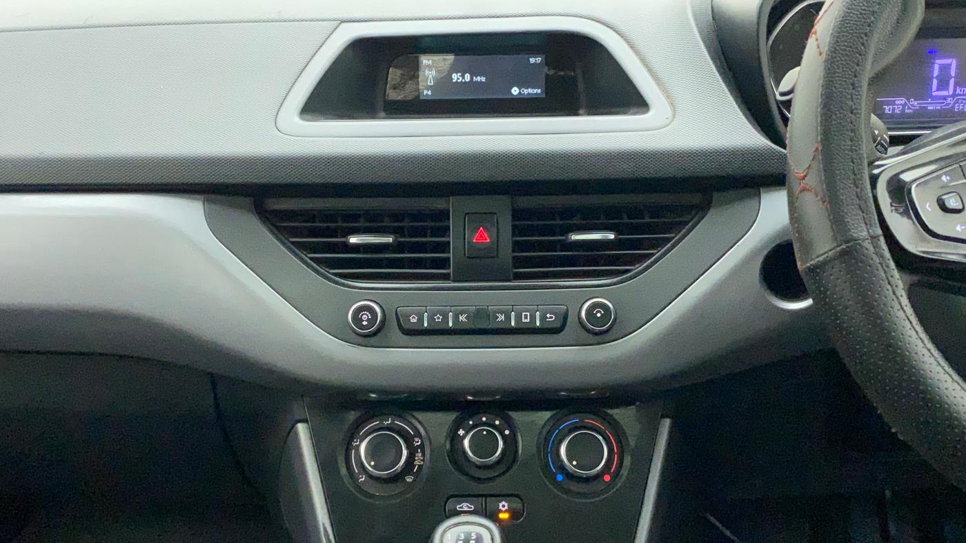 2020 Tata NEXON XM SUNROOF DIESEL, Diesel, Manual, 71,108 km, Air Conditioner