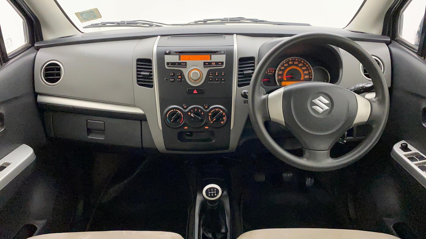 2011 Maruti Wagon R 1.0 VXI, Petrol, Manual, 57,911 km, Dashboard
