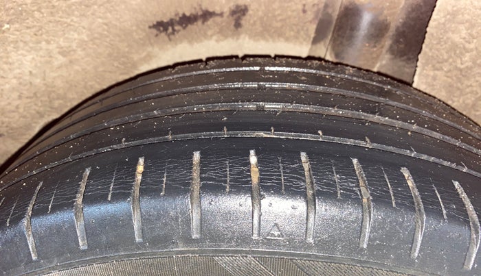 2017 Maruti Baleno ZETA PETROL 1.2, Petrol, Manual, 66,316 km, Left Rear Tyre Tread