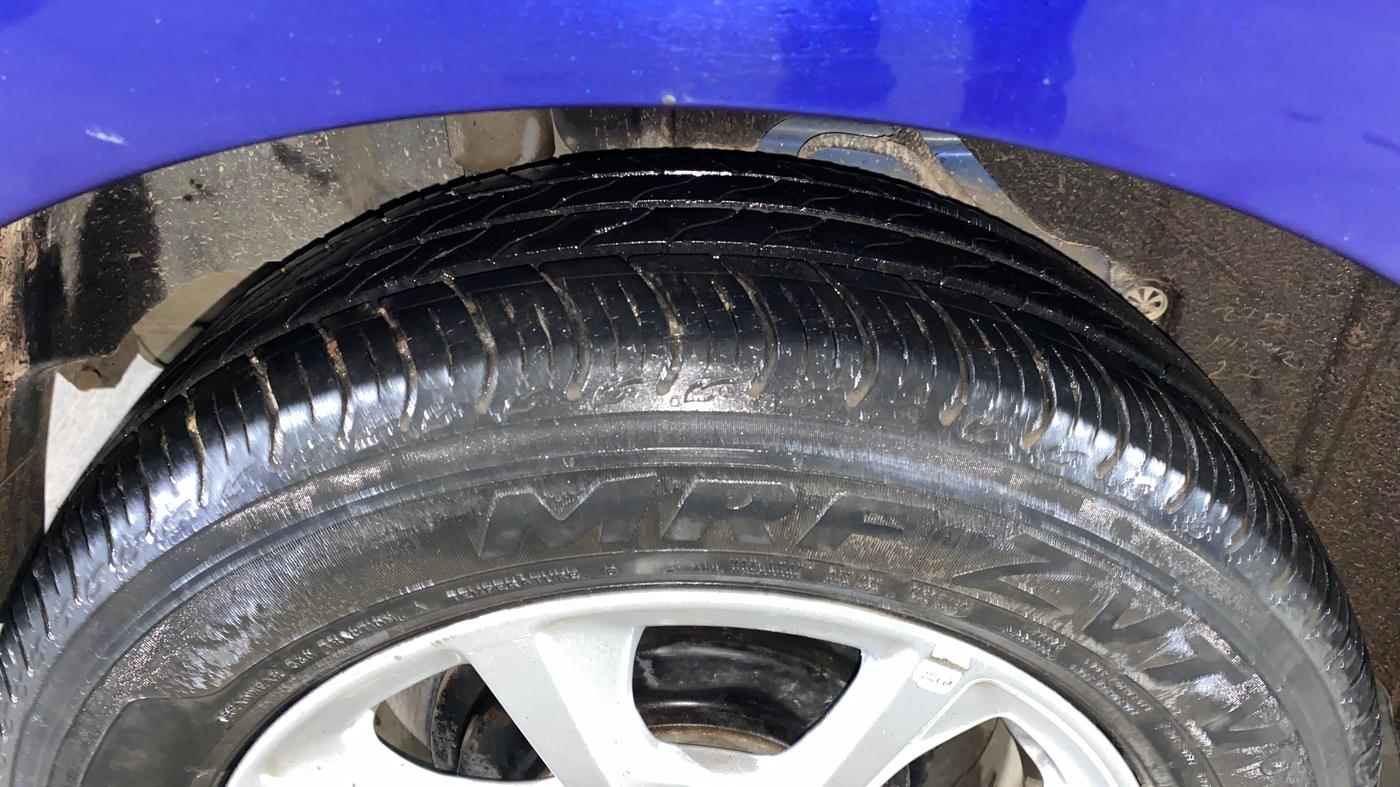 2019 Ford New Figo TITANIUM 1.2 PETROL MT, Petrol, Manual, 28,035 km, Right Rear Tyre Tread